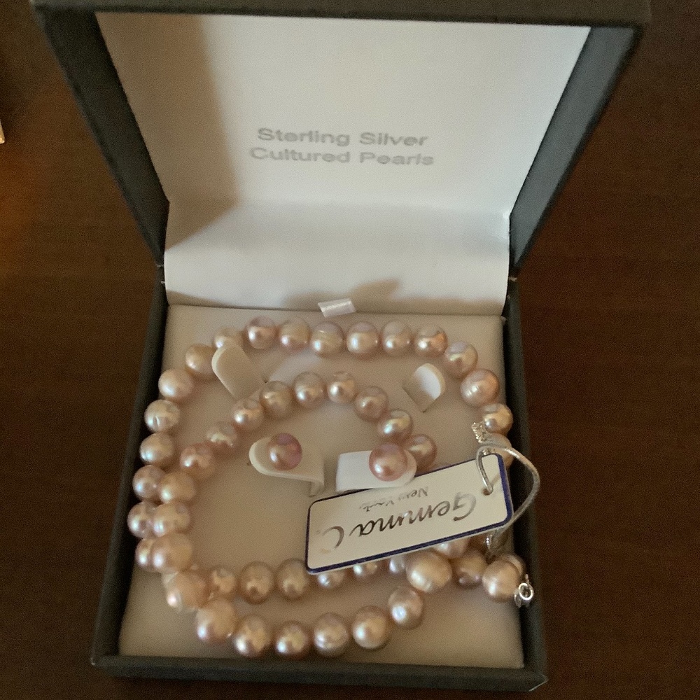 Sterling Silver Cultured Pearl necklace & earrings